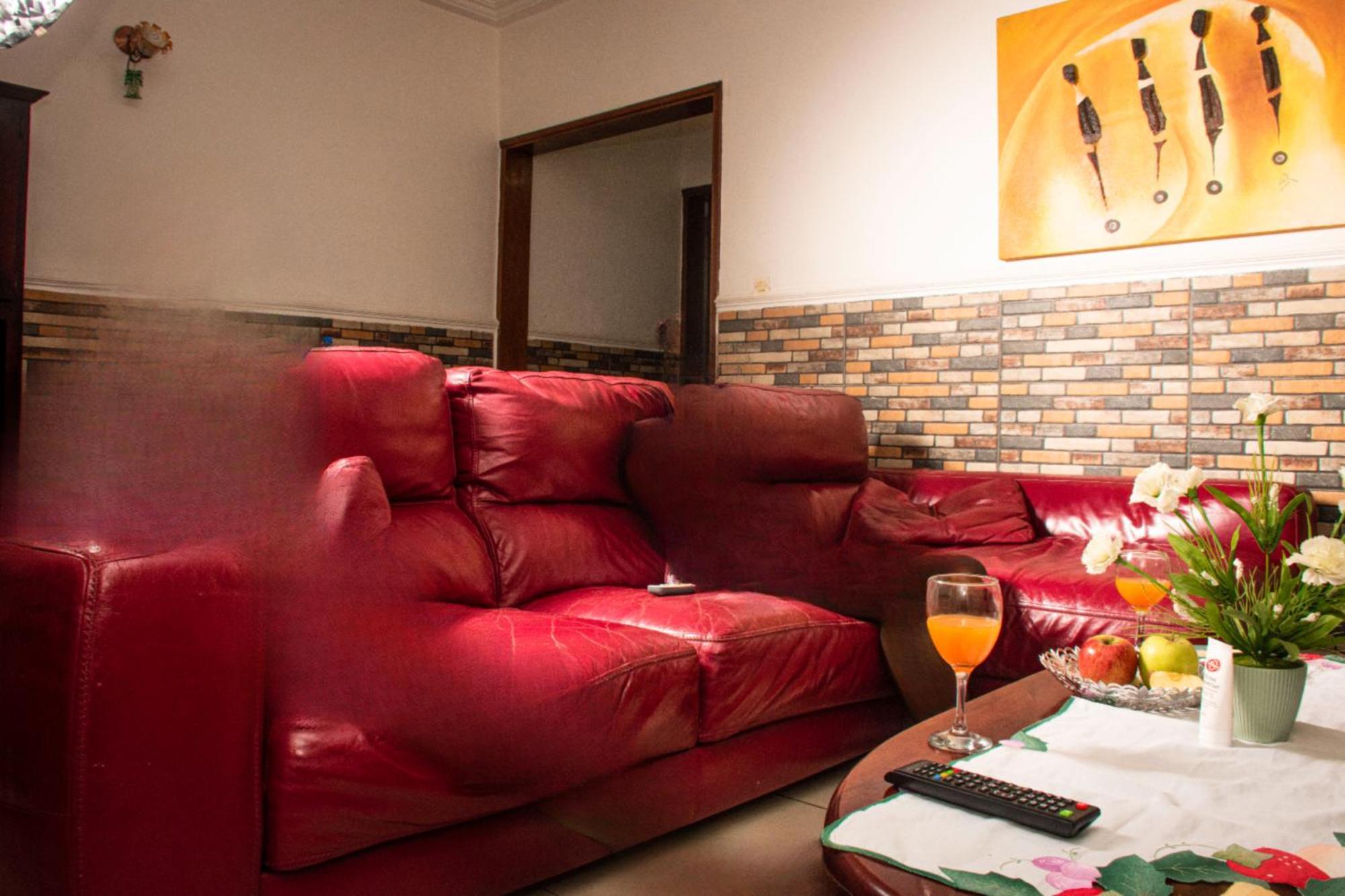 Clos D'Anthony Residence Bonanjo دوالا المظهر الخارجي الصورة