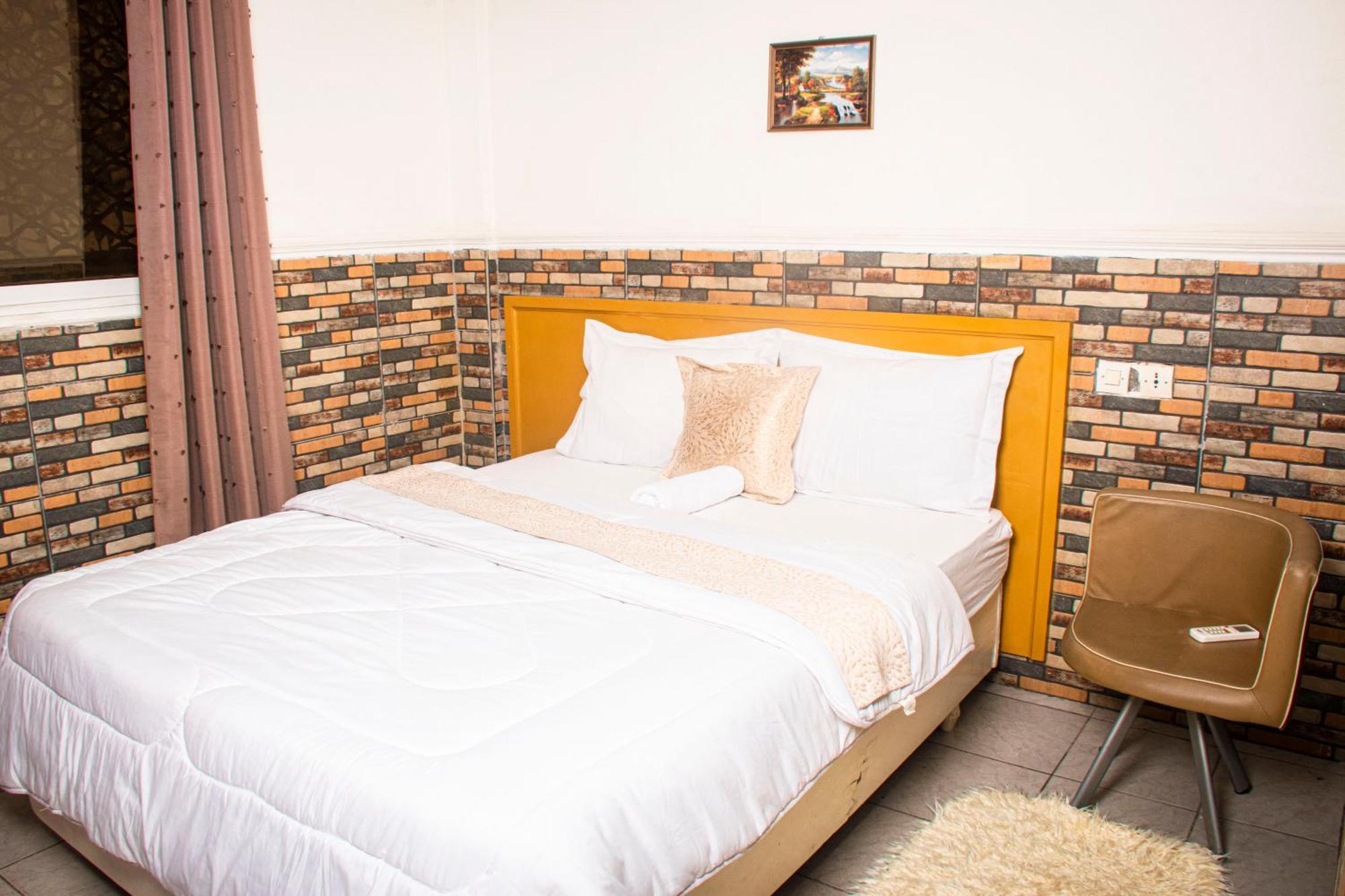 Clos D'Anthony Residence Bonanjo دوالا المظهر الخارجي الصورة